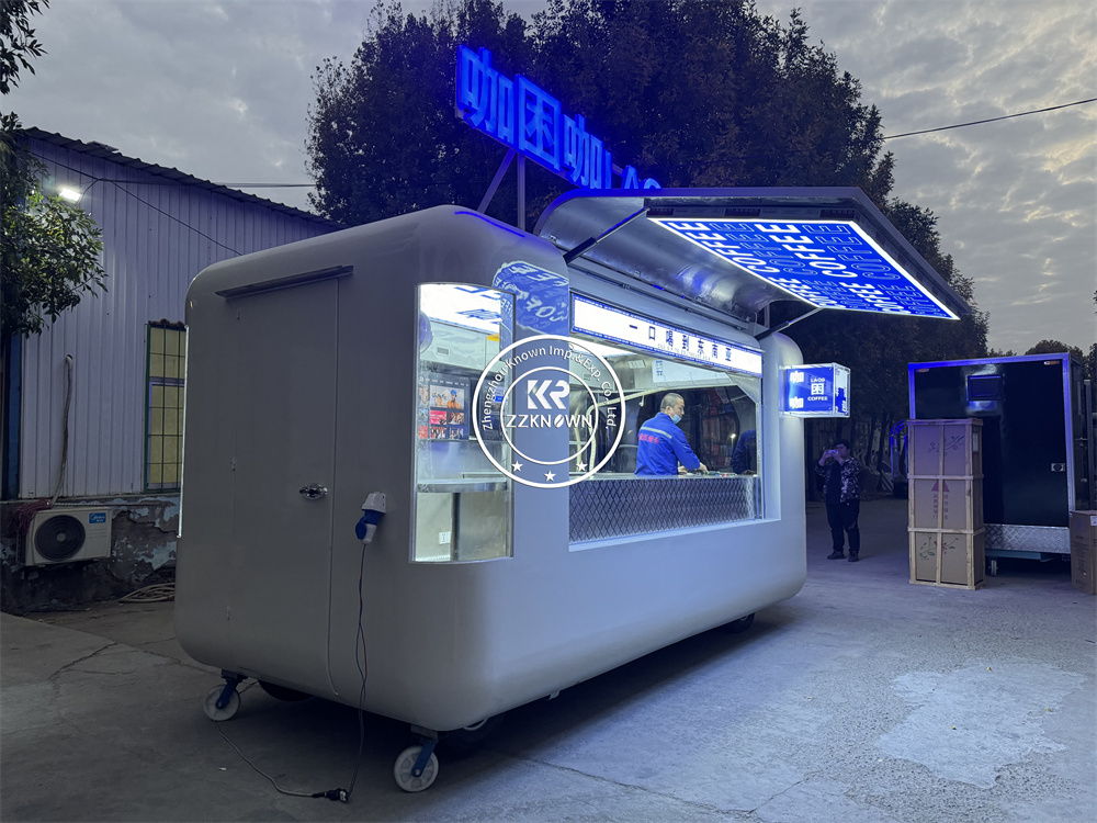 Food Truck Multifuncional com  - Food Snacks Catering avaliação e preço